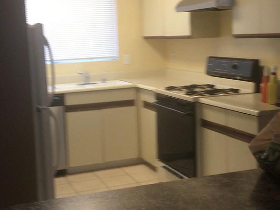 4th image of 2410 N Towne Ave Unit 11