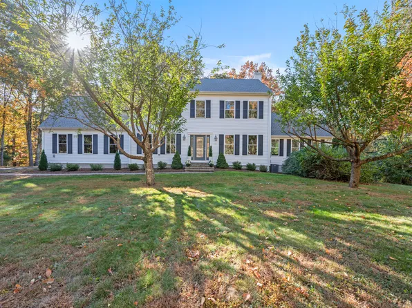 90 Branden Way, Tolland, CT 06084