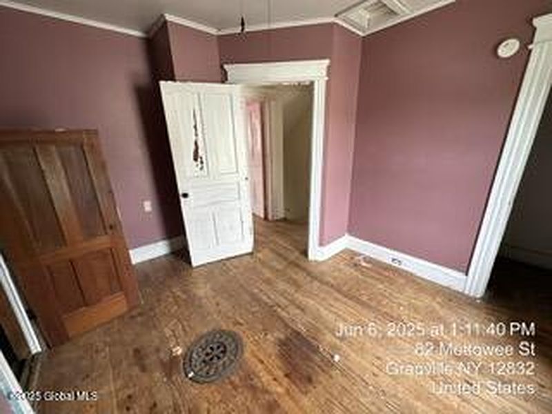 3rd image of 82 Mettowee Street