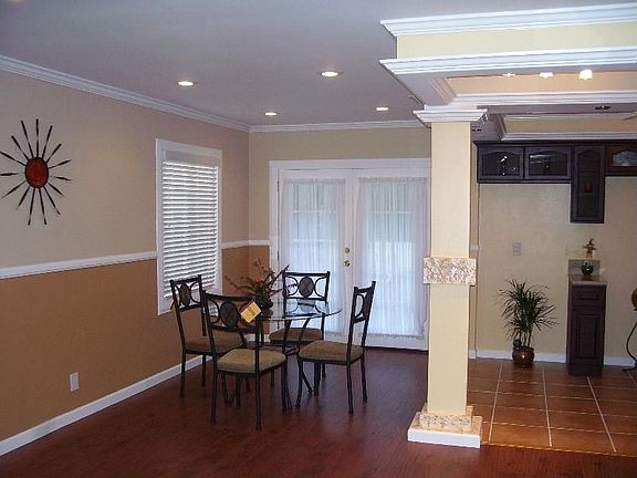 3rd image of 233 E Fernfield Dr