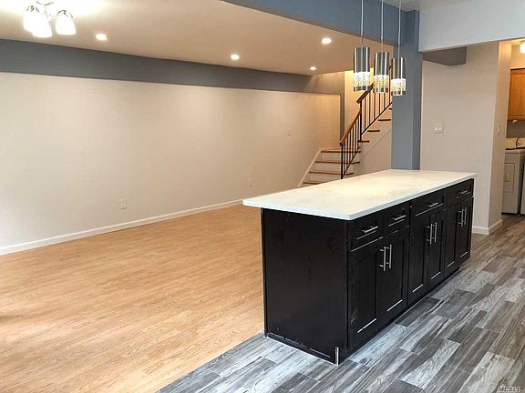 4th image of 6126 232nd St