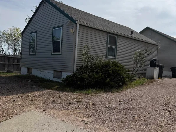 1235 Hill St, Rapid City, SD 57701