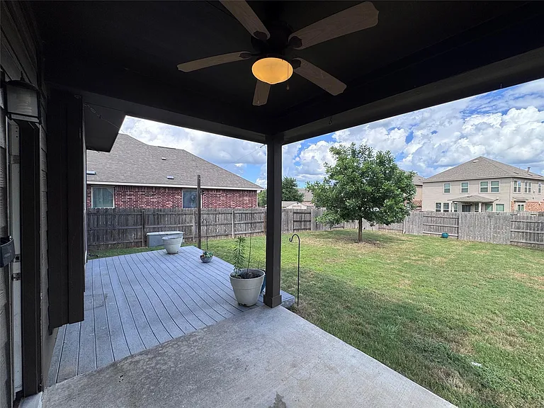 2605 Rough Berry Rd — Photo 39