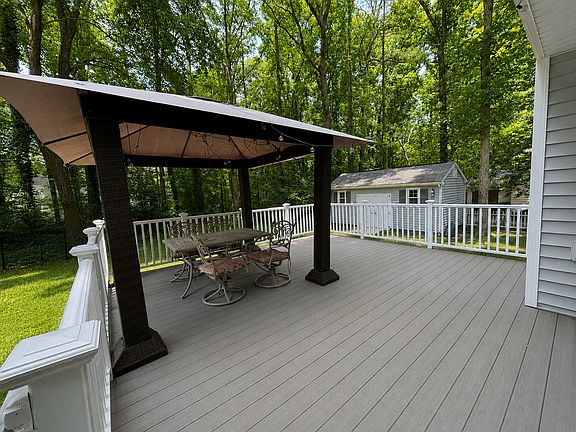 4th image of 14010 Autumn Woods Rd