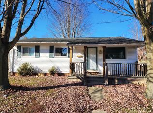 1351 Fall River Rd, Ypsilanti, MI 48198