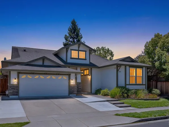 1197 Vintage Greens Drive, Windsor, CA 95492