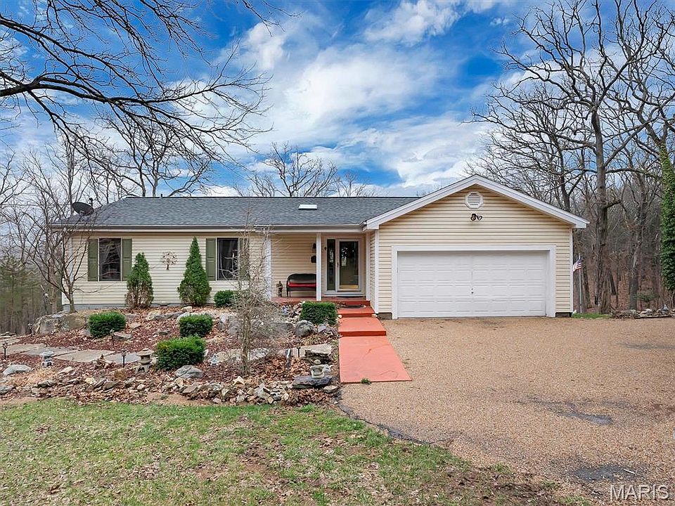 1st image of 5796 Forest Dr