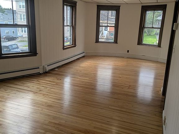 5th image of 15 Ericsson St APT 1