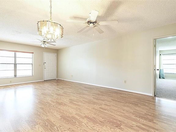 5th image of 13608 S VILLAGE DRIVE #7204