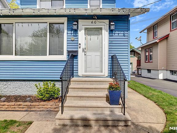 4th image of 60 Vanderburgh Ave