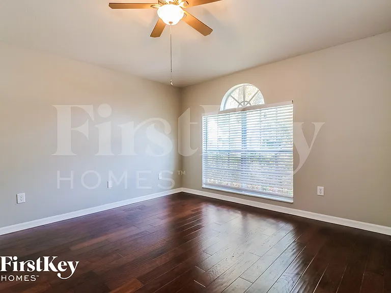 6201 Gannetdale Dr — Photo 7
