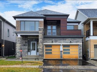 14 Bannister Rd #1, Barrie, ON L9J 0L4