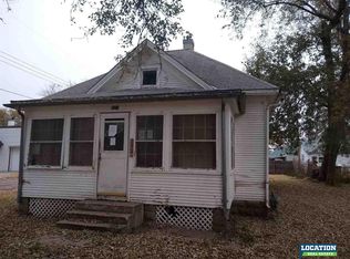 321 W 5th St, York, NE 68467