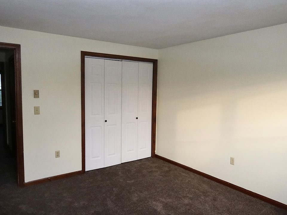 Large bedroom