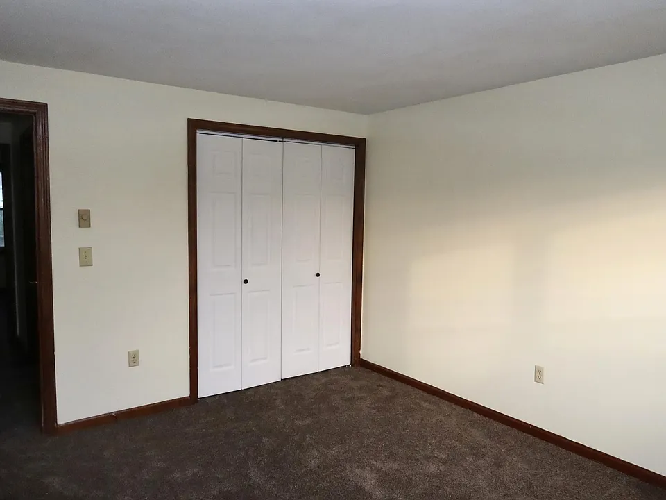 Large bedroom