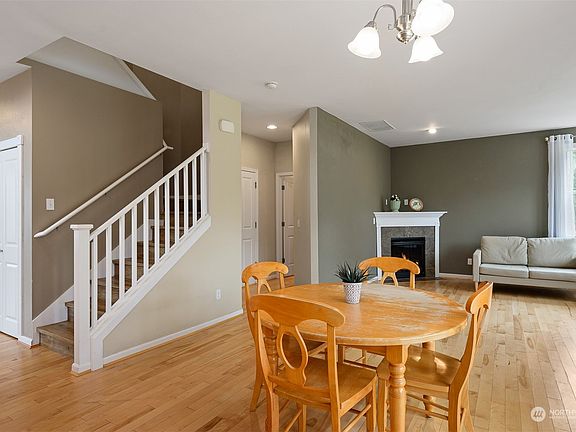 5th image of 8408 25th St NE