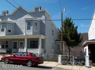 129 E Ridge St, Coaldale, PA 18218