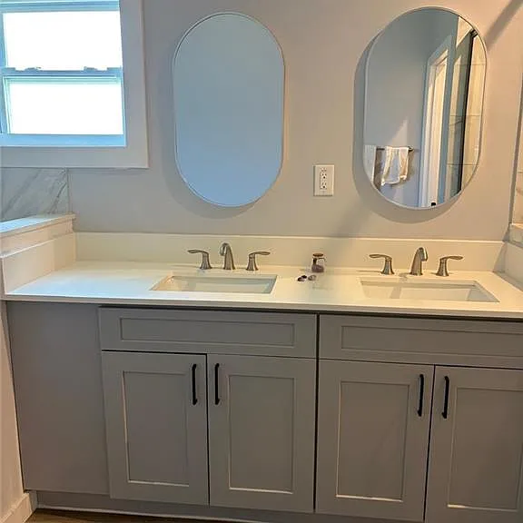 1006 Capetown Ave — Photo 9
