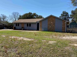 4241 Seaport Rd, Pace, FL 32571