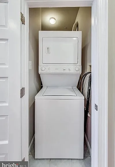 806 Maryland Ave NE #33 — Photo 11