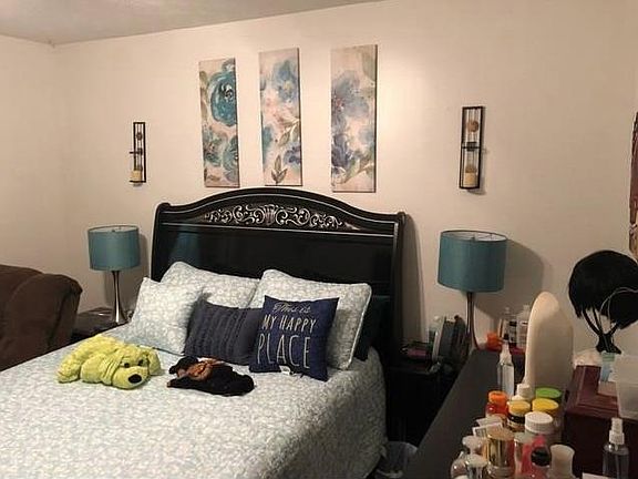 4th image of 3210 Highpoint Ct