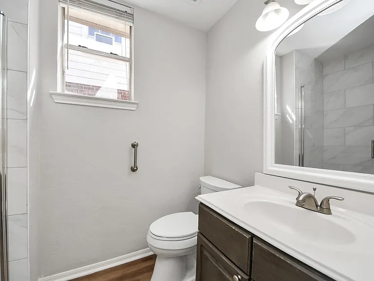 1611 Barton Creek Trl — Photo 31