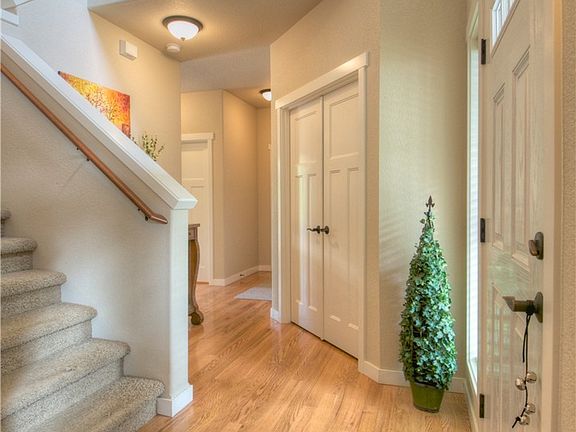 3rd image of 3007 Woodtrails Dr NW