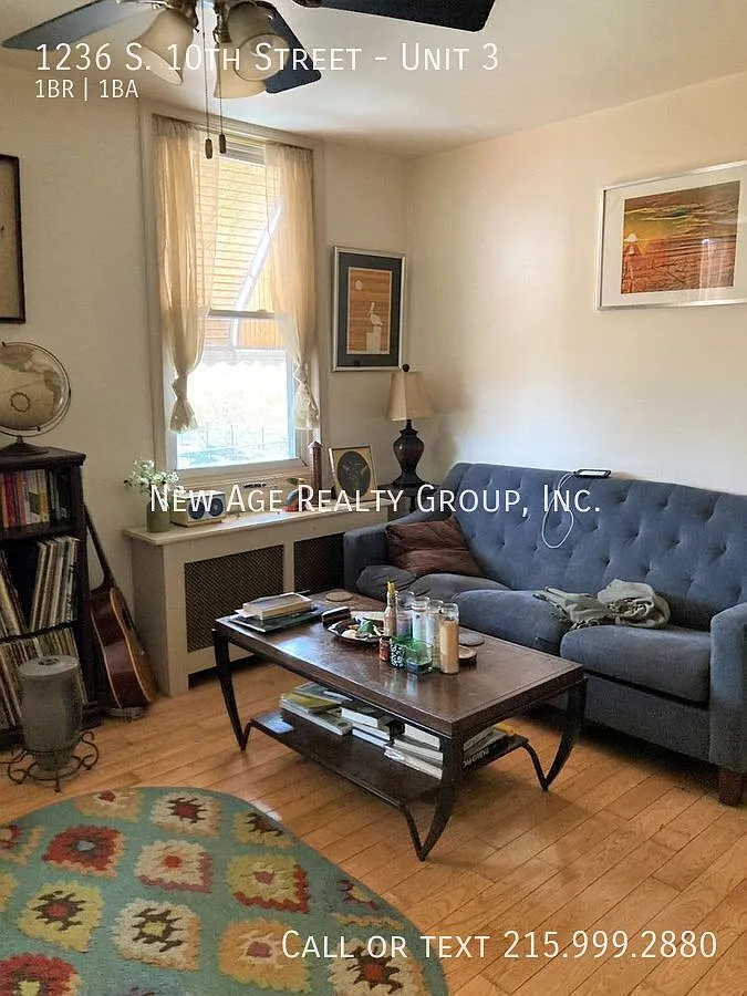 Building Photo - 1236 S 10th St #3