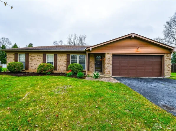 3680 Southbrook Dr, Dayton, OH 45430