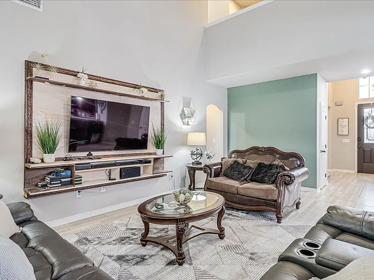 7809 Pavo Real St — Photo 10