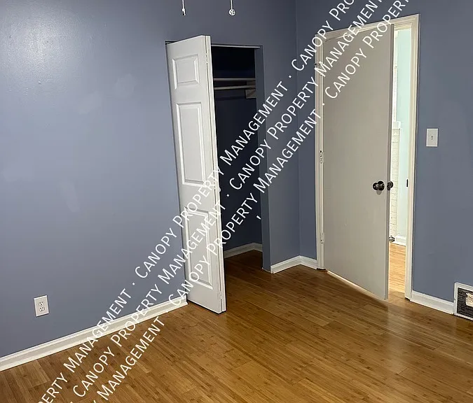 405 Roosevelt Blvd — Photo 6