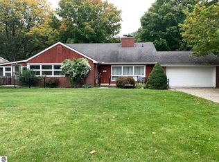 1115 Watson Rd, Mount Pleasant, MI 48858