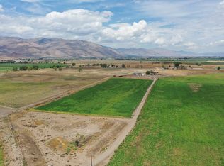 56 Canal Rd, Wellington, NV 89444