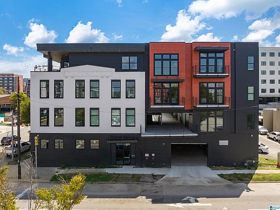 2nd image of 1329 S 4th Ave S #303