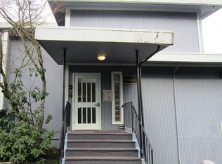 10455 Des Moines Memorial Dr S #20, Seattle, WA 98168