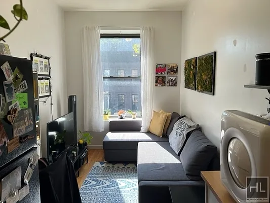 Rented by Highline Residential | media 15