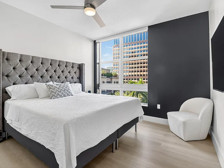 550 Okeechobee Blvd #502 — Photo 29