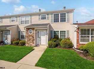 161 London Ct, Egg Harbor Township, NJ 08234