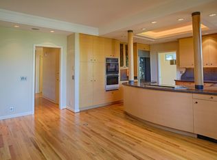 5051 50th Ave NE APT 50, Seattle, WA 98105