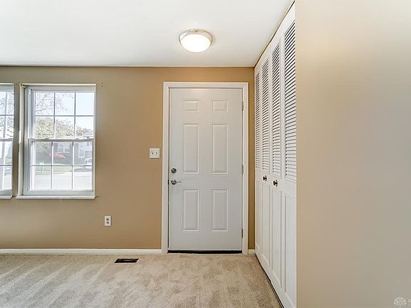 4th image of 123 Schloss Ln