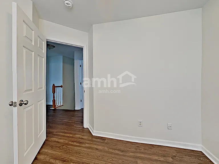 3213 Peyton Ct — Photo 13