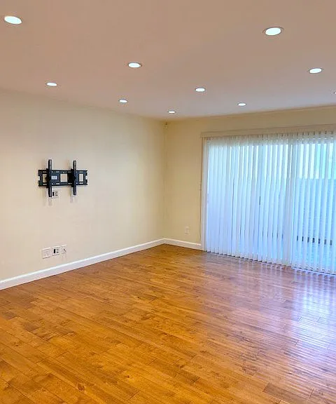 5514 Armitos Ave #49 — Photo 8