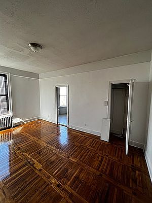 3rd image of 468 W 153rd St APT 4B