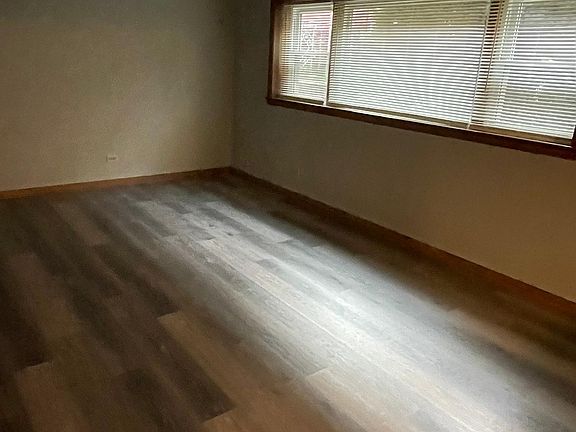 4th image of 318 Duane St #2