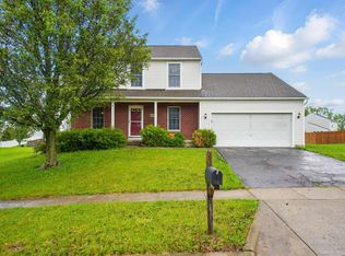 1054 Oxford Dr N, Pataskala, OH 43062