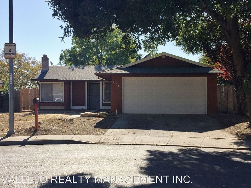 1st image of 375 Amber Ave
