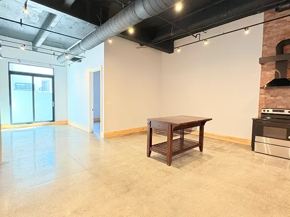 251 18th Street image 6 of 10