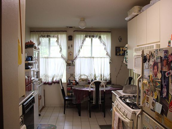 4th image of 606 Louisiana Ave
