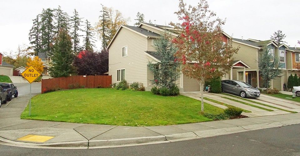1st image of 4145 82nd Ave NE