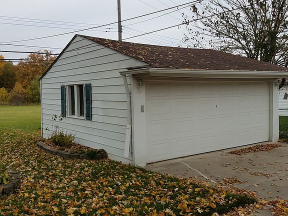 5th image of 3890 Norwood Dr